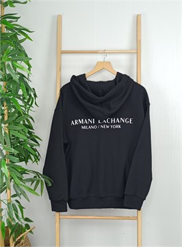 {{productViewItem.photos[photoViewList.activeNavIndex].Alt || productViewItem.photos[photoViewList.activeNavIndex].Description || 'Костюм спортивный'}}