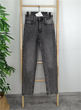 {{productViewItem.photos[photoViewList.activeNavIndex].Alt || productViewItem.photos[photoViewList.activeNavIndex].Description || 'Джинсы MOM SLIM'}}