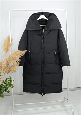 {{productViewItem.photos[photoViewList.activeNavIndex].Alt || productViewItem.photos[photoViewList.activeNavIndex].Description || 'Пальто в черном цвете'}}