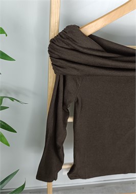 {{productViewItem.photos[photoViewList.activeNavIndex].Alt || productViewItem.photos[photoViewList.activeNavIndex].Description || 'Лонгслив'}}